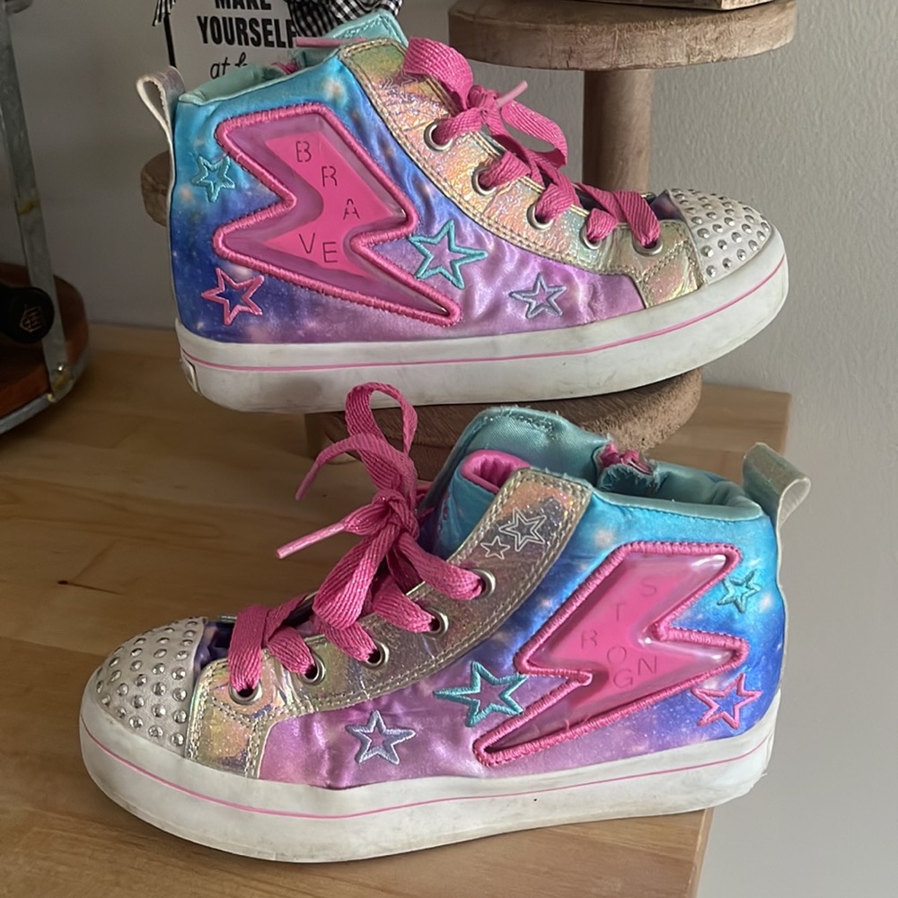 Skechers Girl's 1 Twinkle Toes Lighted High-Top Sneakers Brave&Strong w/ on/off